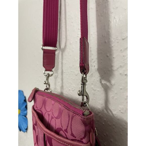 Vintage Y2K 90s Coach Signature Small Leather Crossbody Shoulder Bag Canvas Pink - Picture 6 of 14